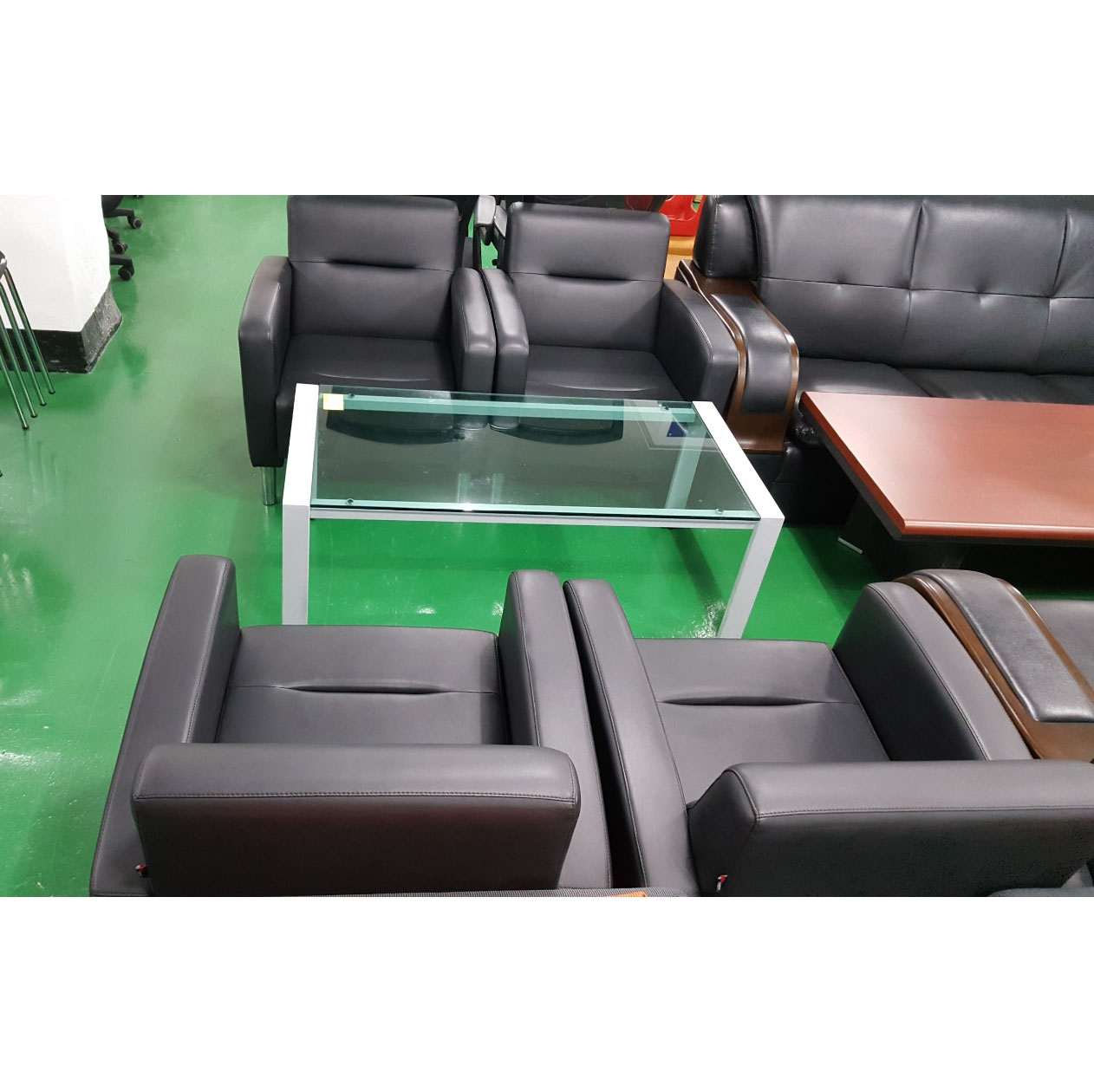 쇼파  퍼시스4인(유리탁자포함)