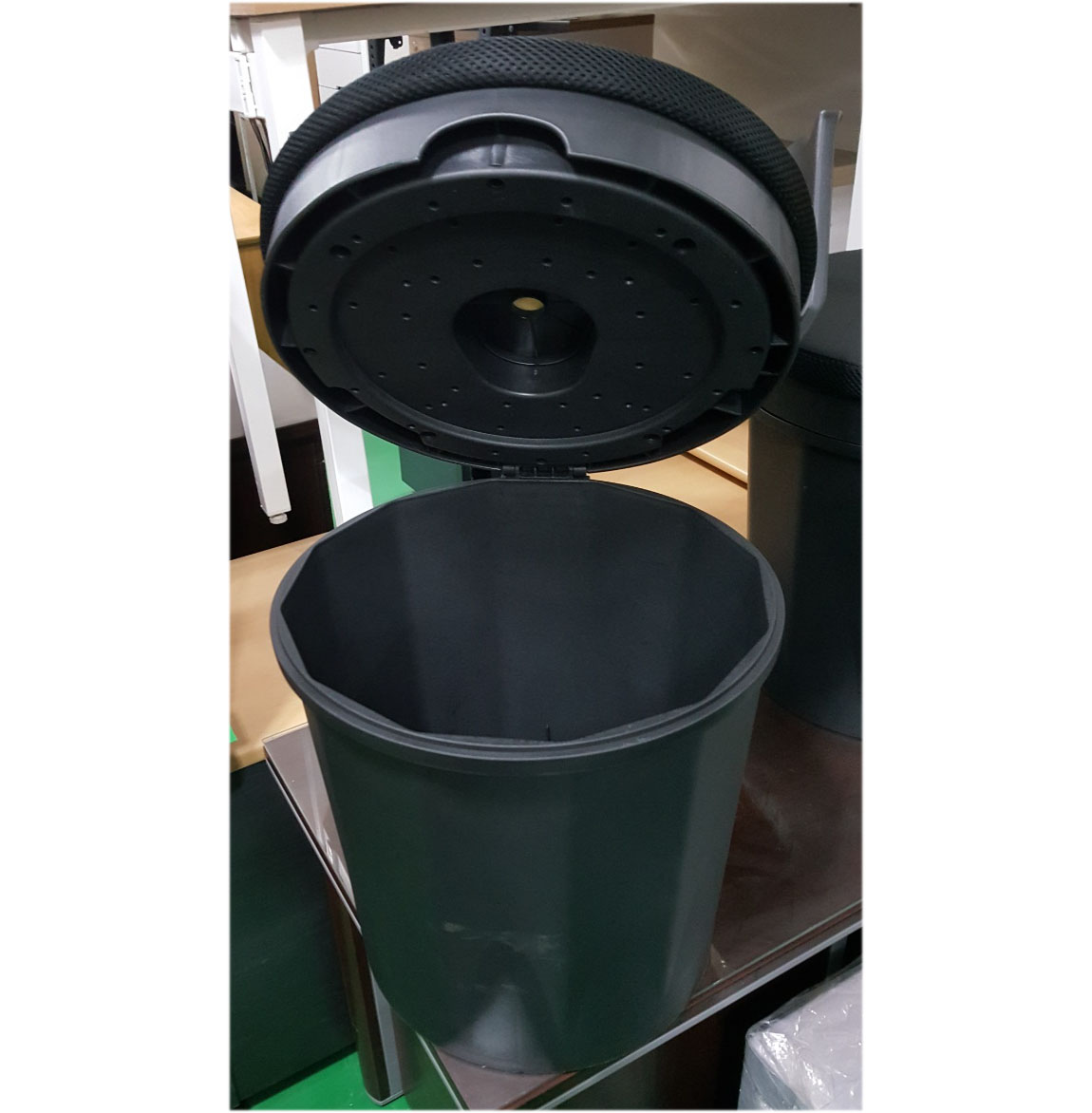 드럼통의자 (등판 有)