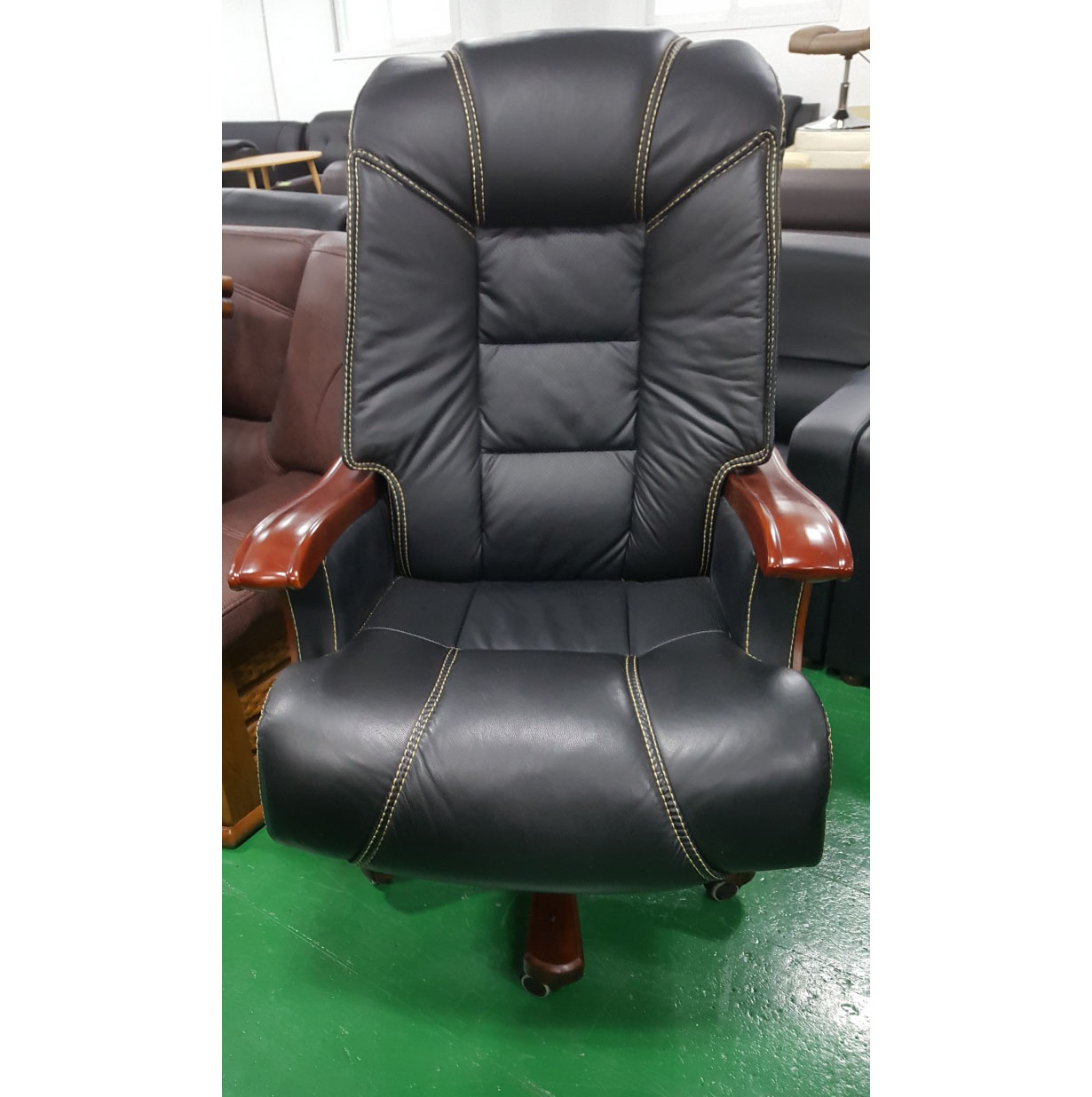 가죽 중역 의자