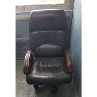 중역 가죽 의자 하이퍼스