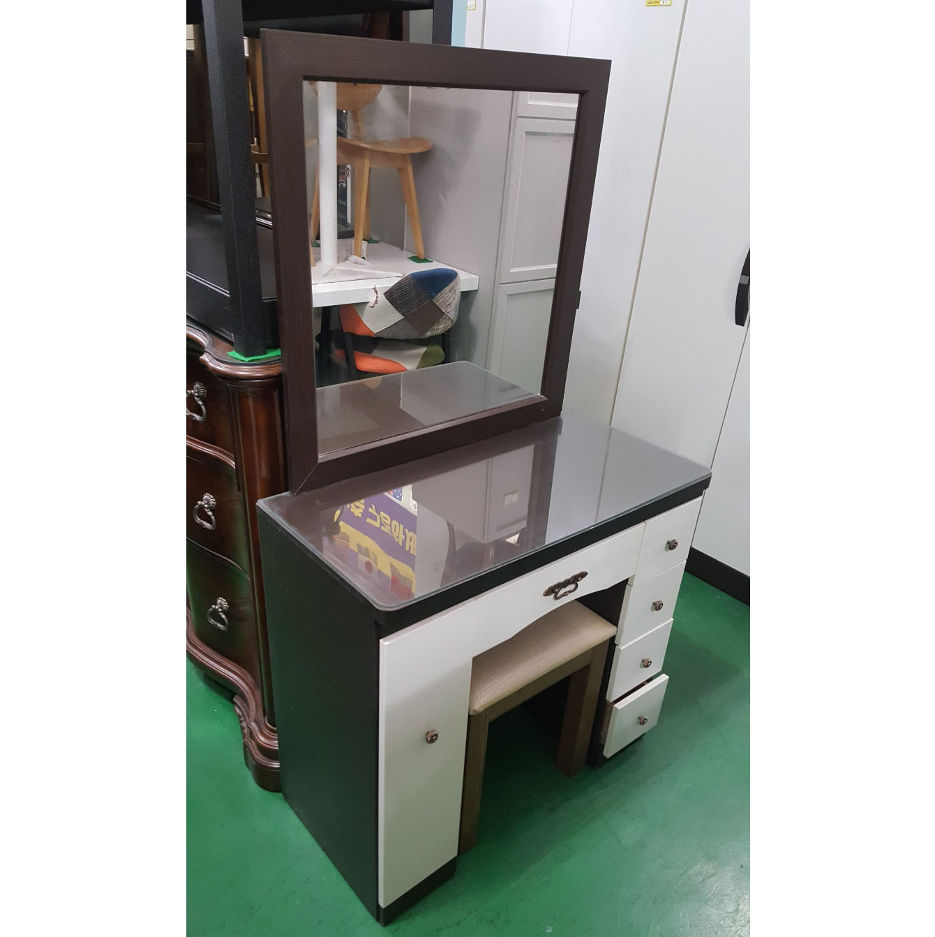 화장대 거울+의자 포함