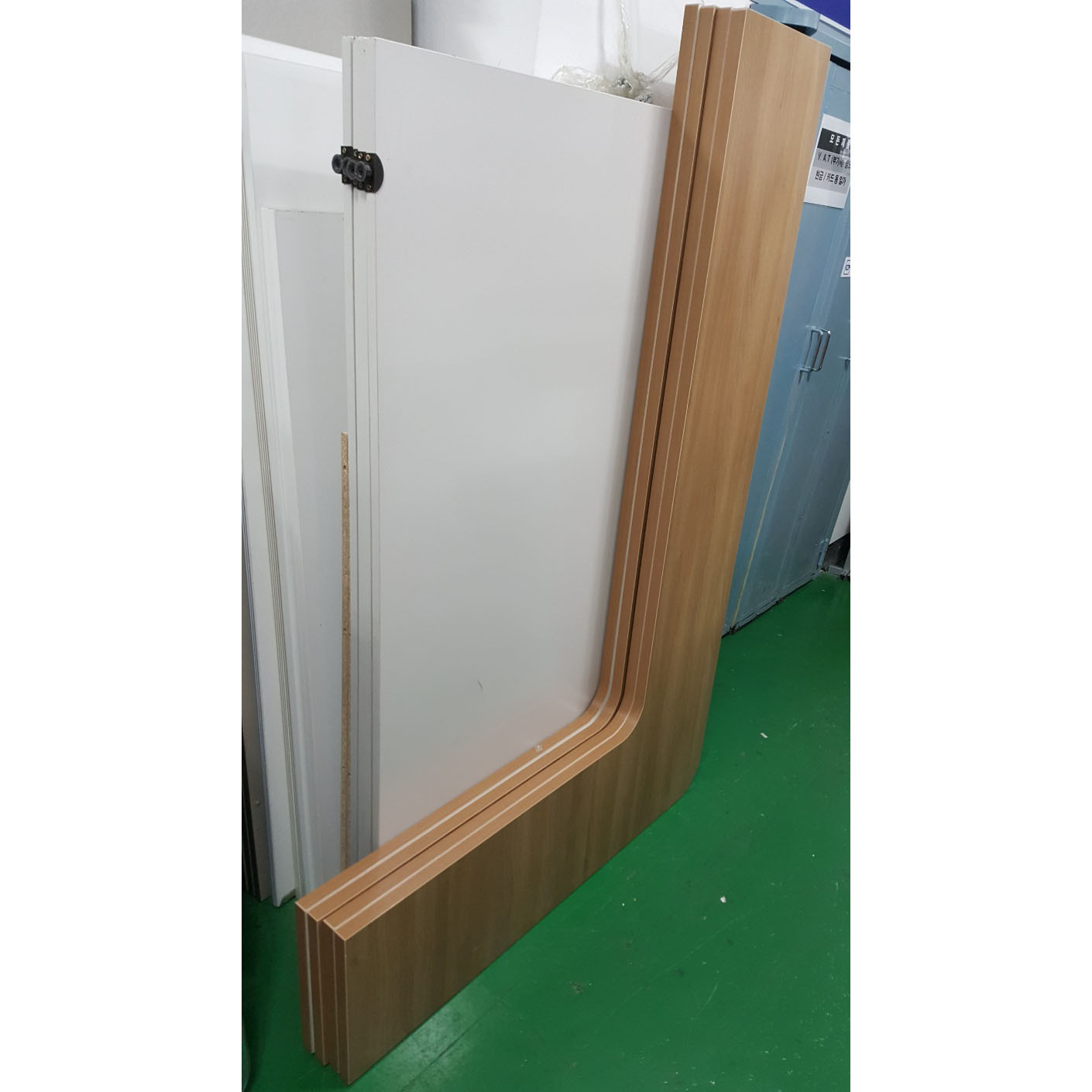 인포메이션.안내데스크 350