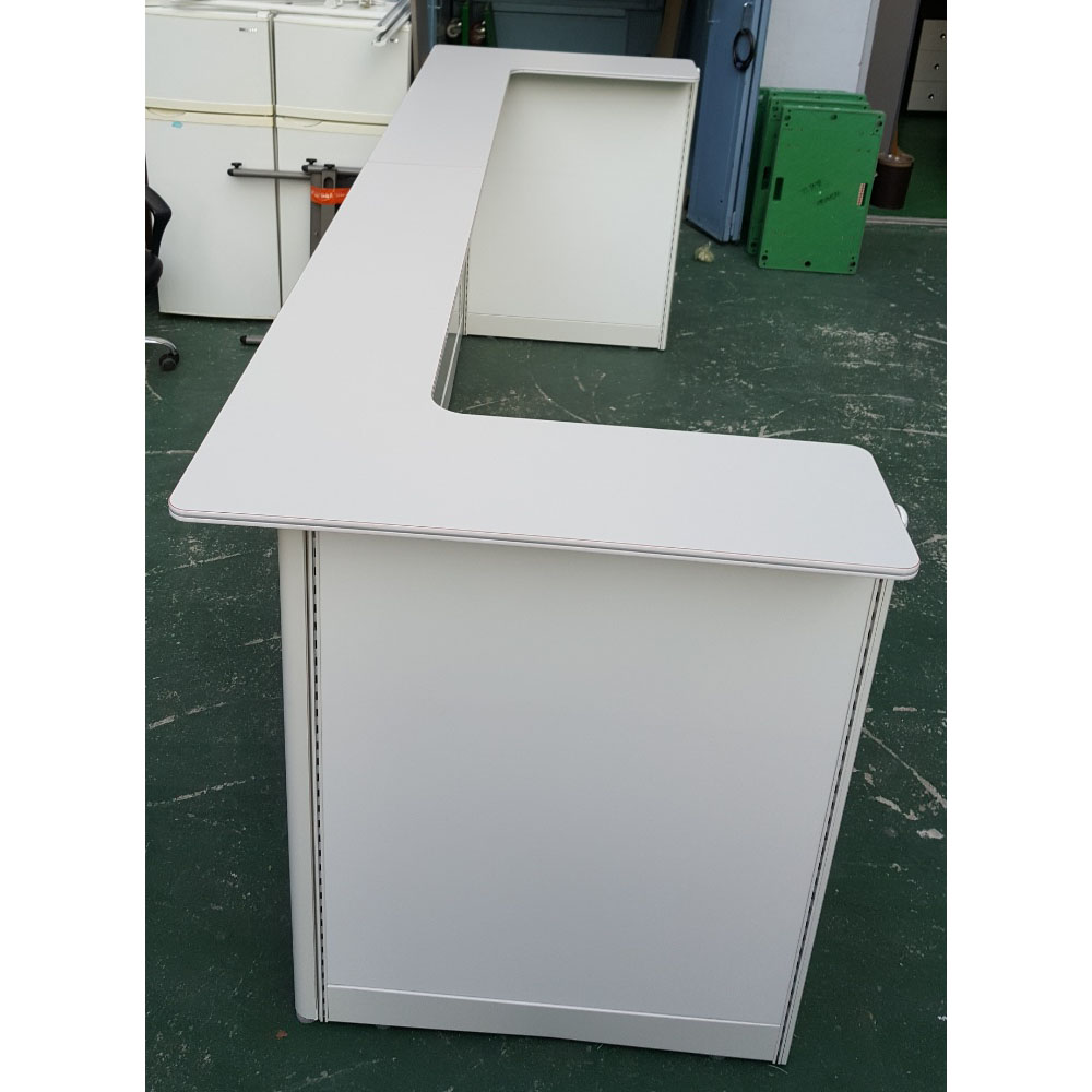 카운터. 인포메이션