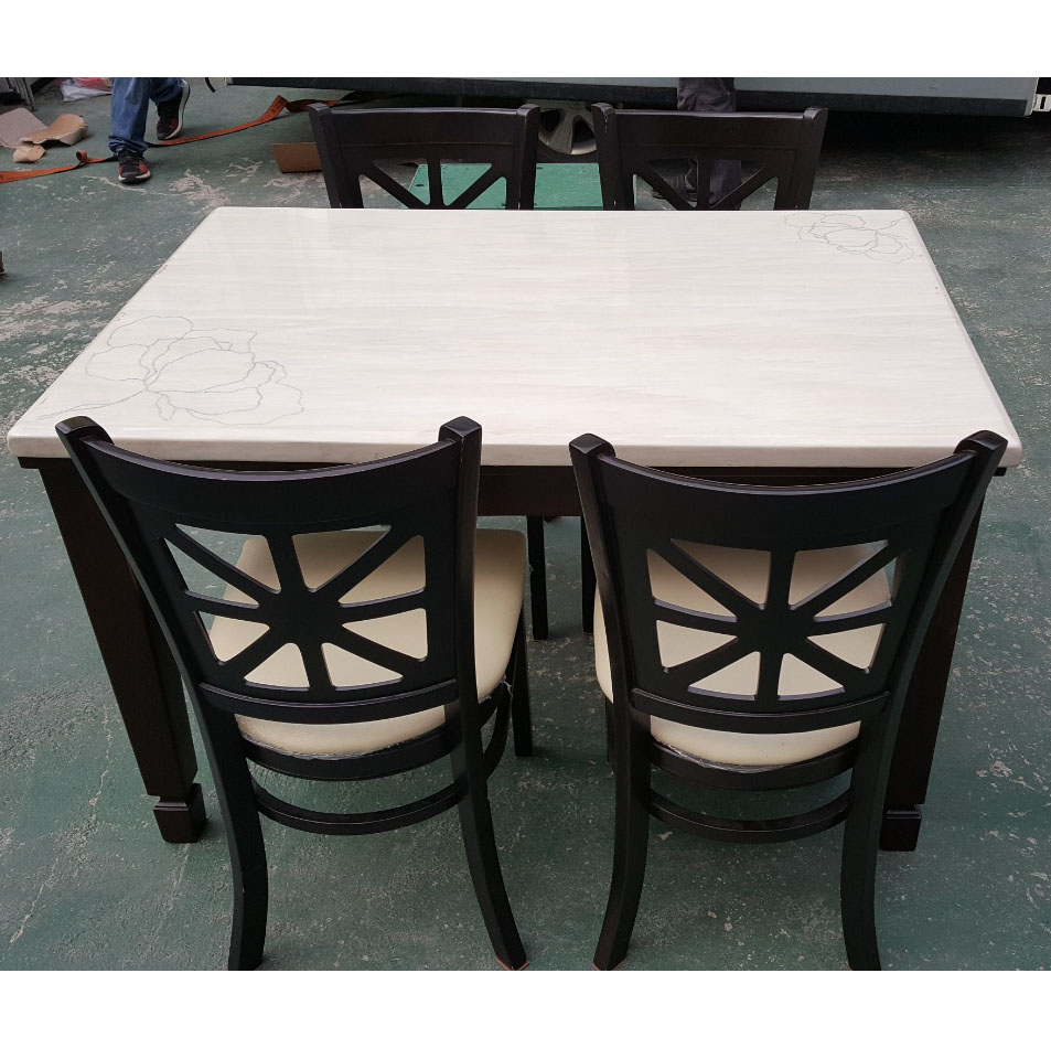 대리석 식탁 4인