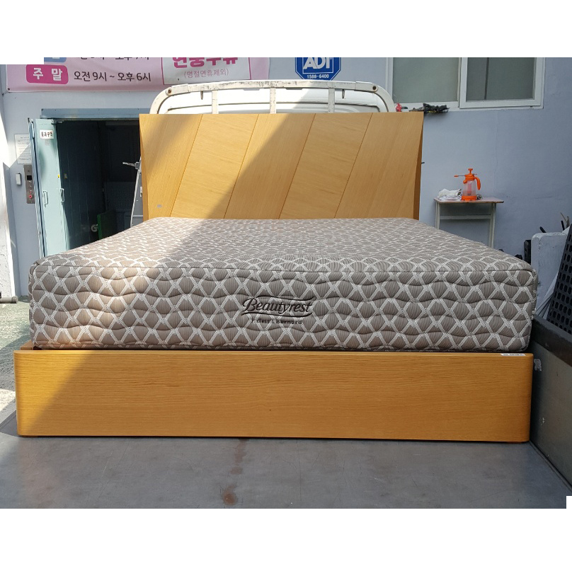 시몬스 침대 퀸