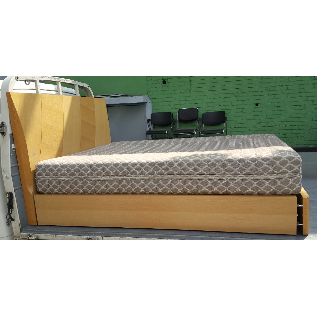 시몬스 침대 퀸