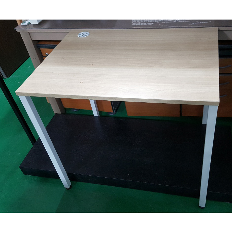 TM 책상 30EA