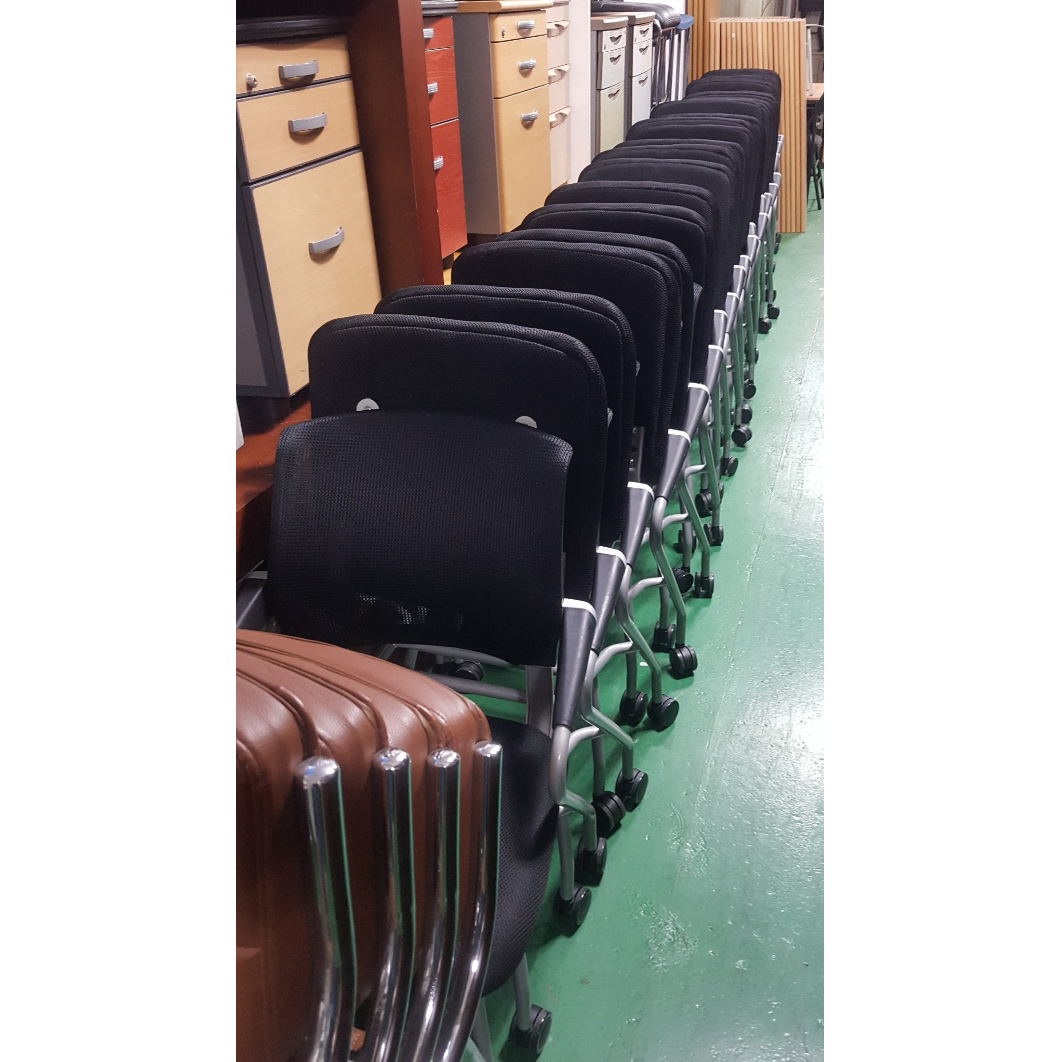 플러키 의자 22EA