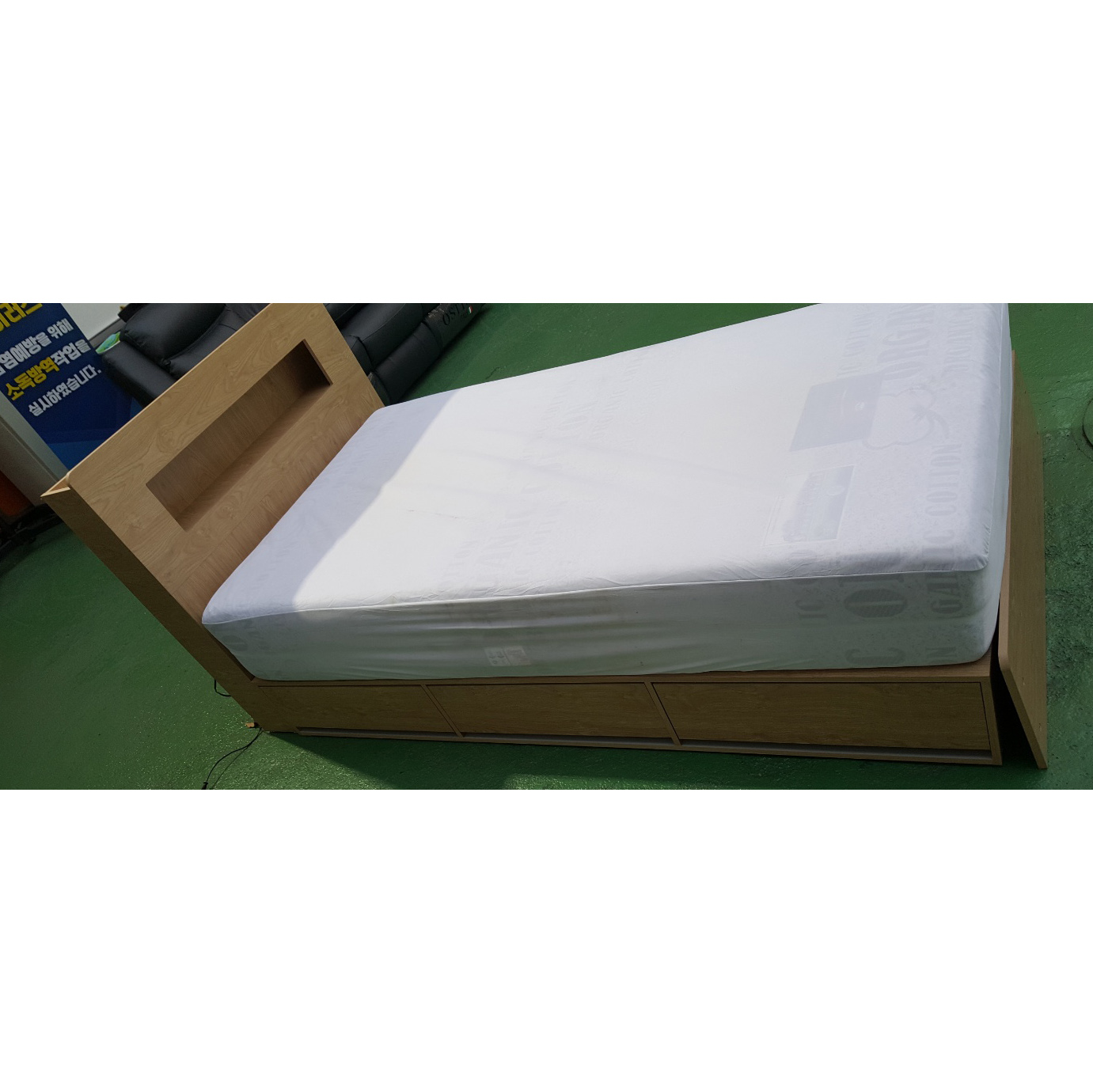 서랍식 침대  SS