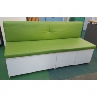 수납형 대기의자