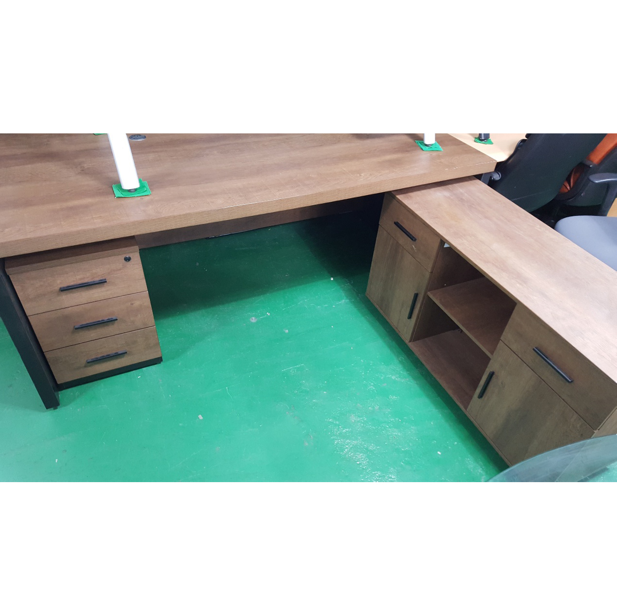 중역책상.책장 세트