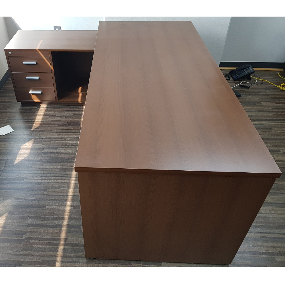 중역 책상 세트