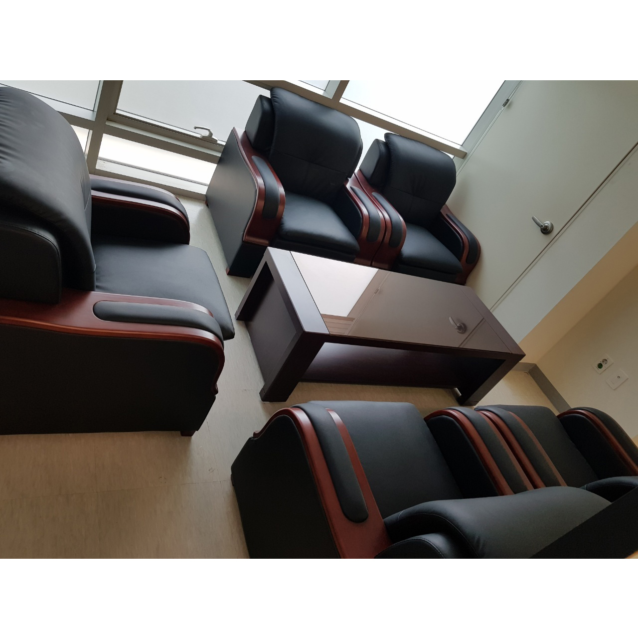 중역쇼파세트 2개월사용 신품수준