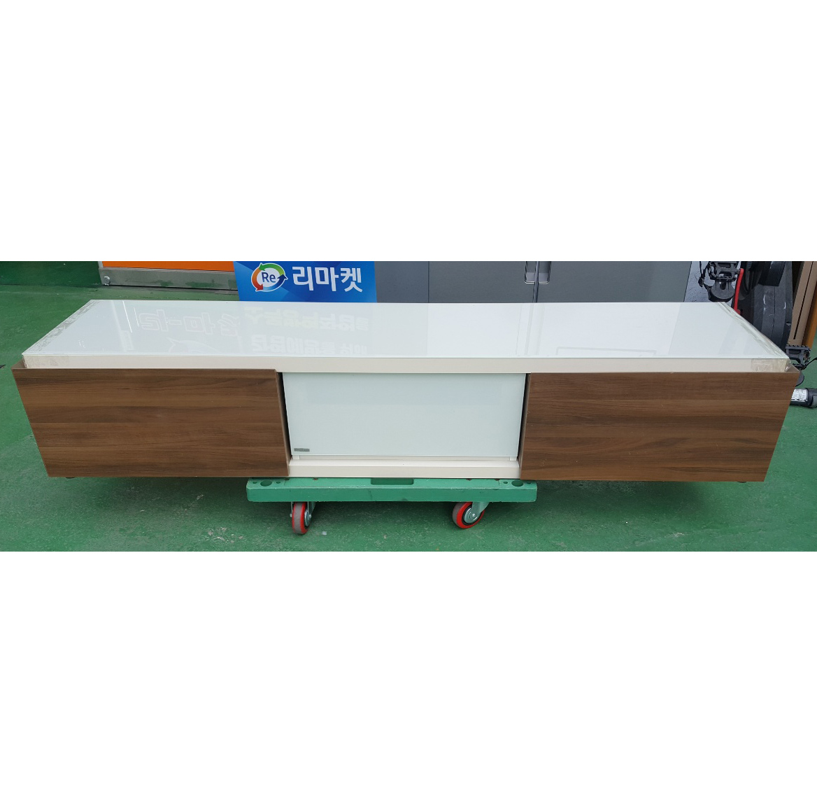 리바트 드레스장 (TV다이)