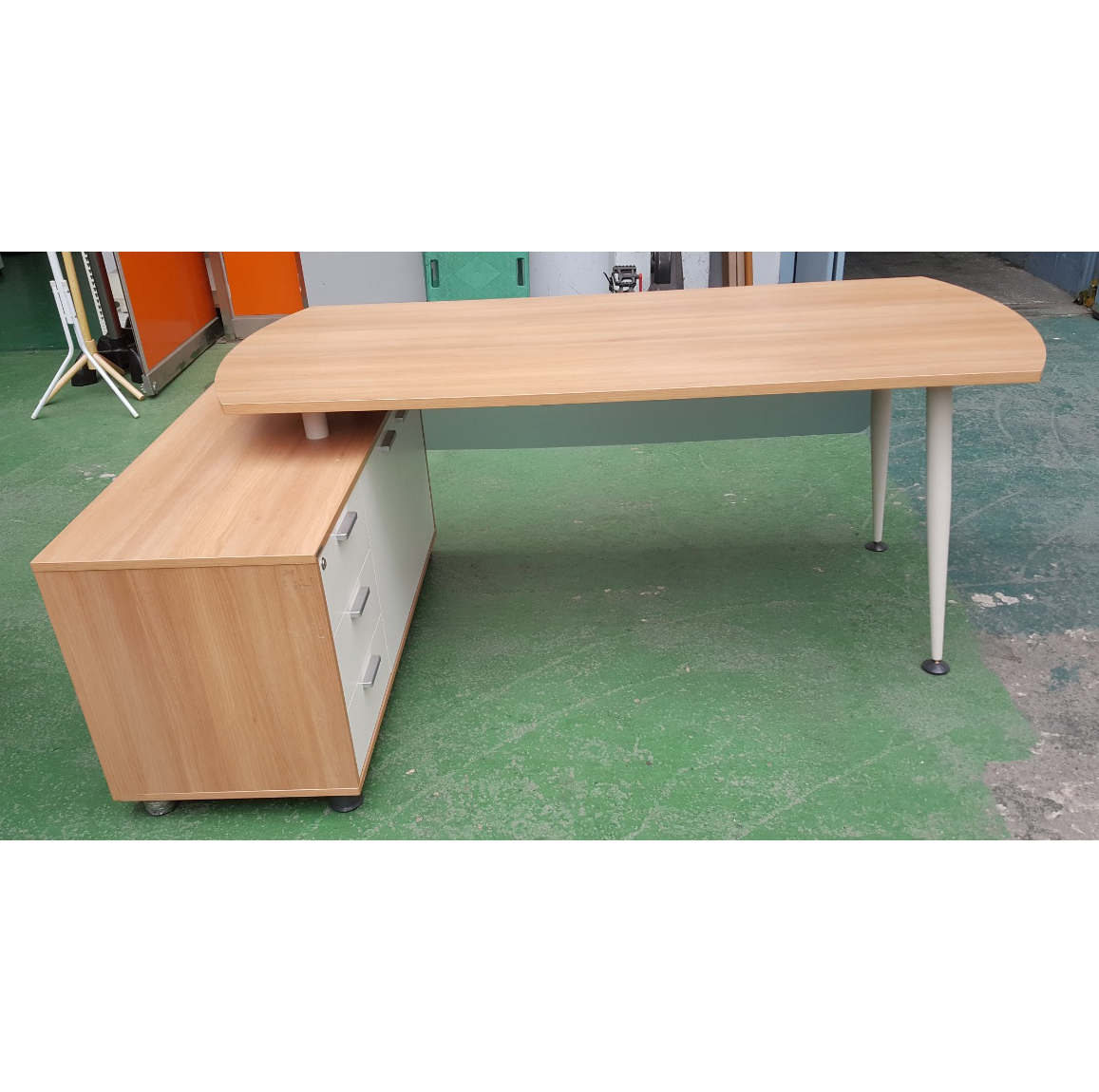 리바트 중역 책상 사이드 포함