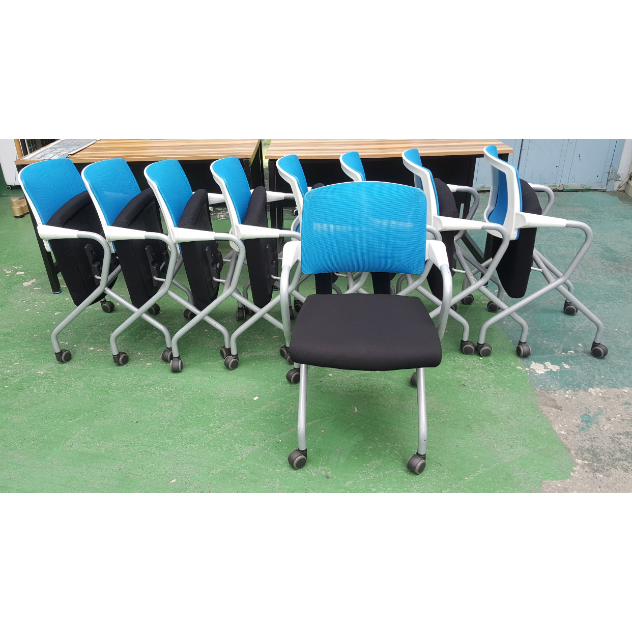 플러키 의자 9EA