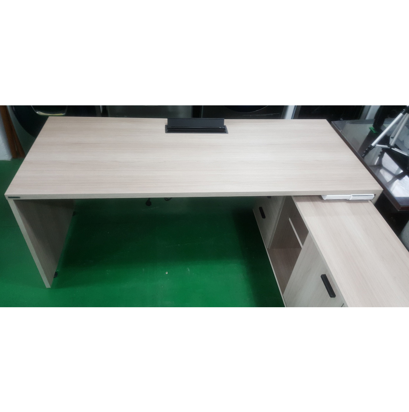 리바트 중역 책상 세트