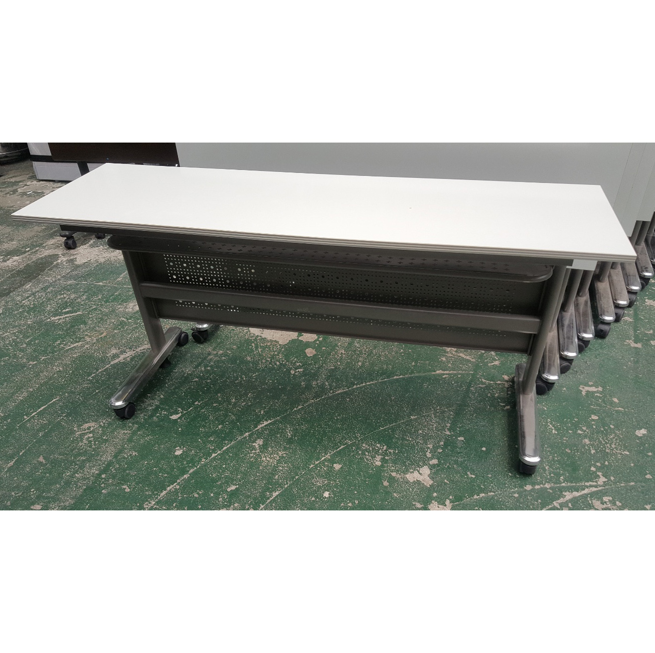 연수용 테이블  18EA