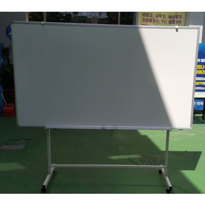 이동식 화이트 보드 거치대 포함