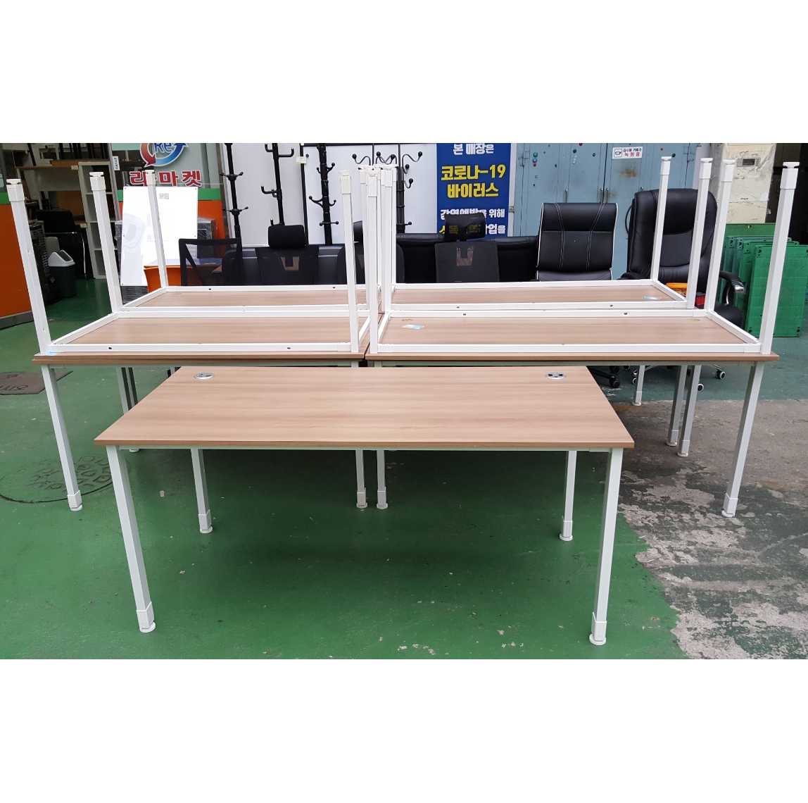 책상  10EA