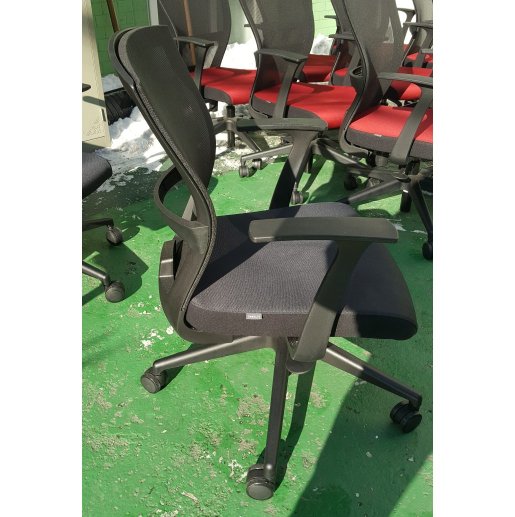 베스툴 메쉬 의자  32EA