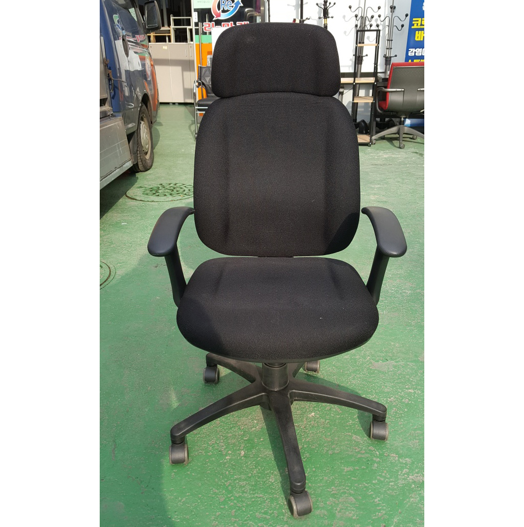 사무용 의자 35EA