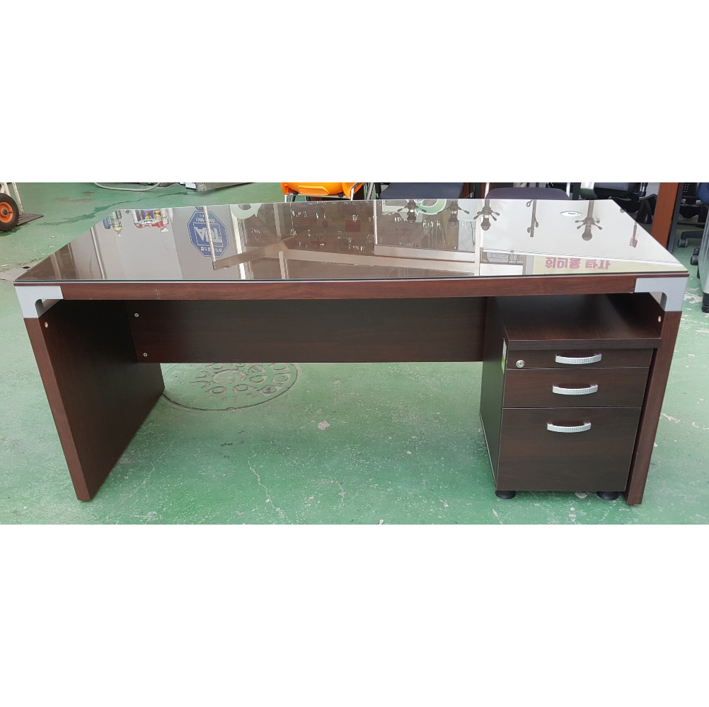 중역 책상 세트