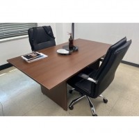 중역 회의용 테이블
