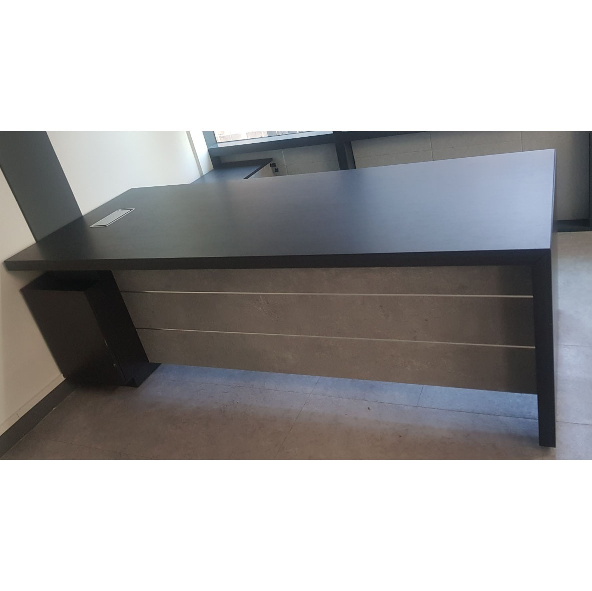 중역 책상 세트