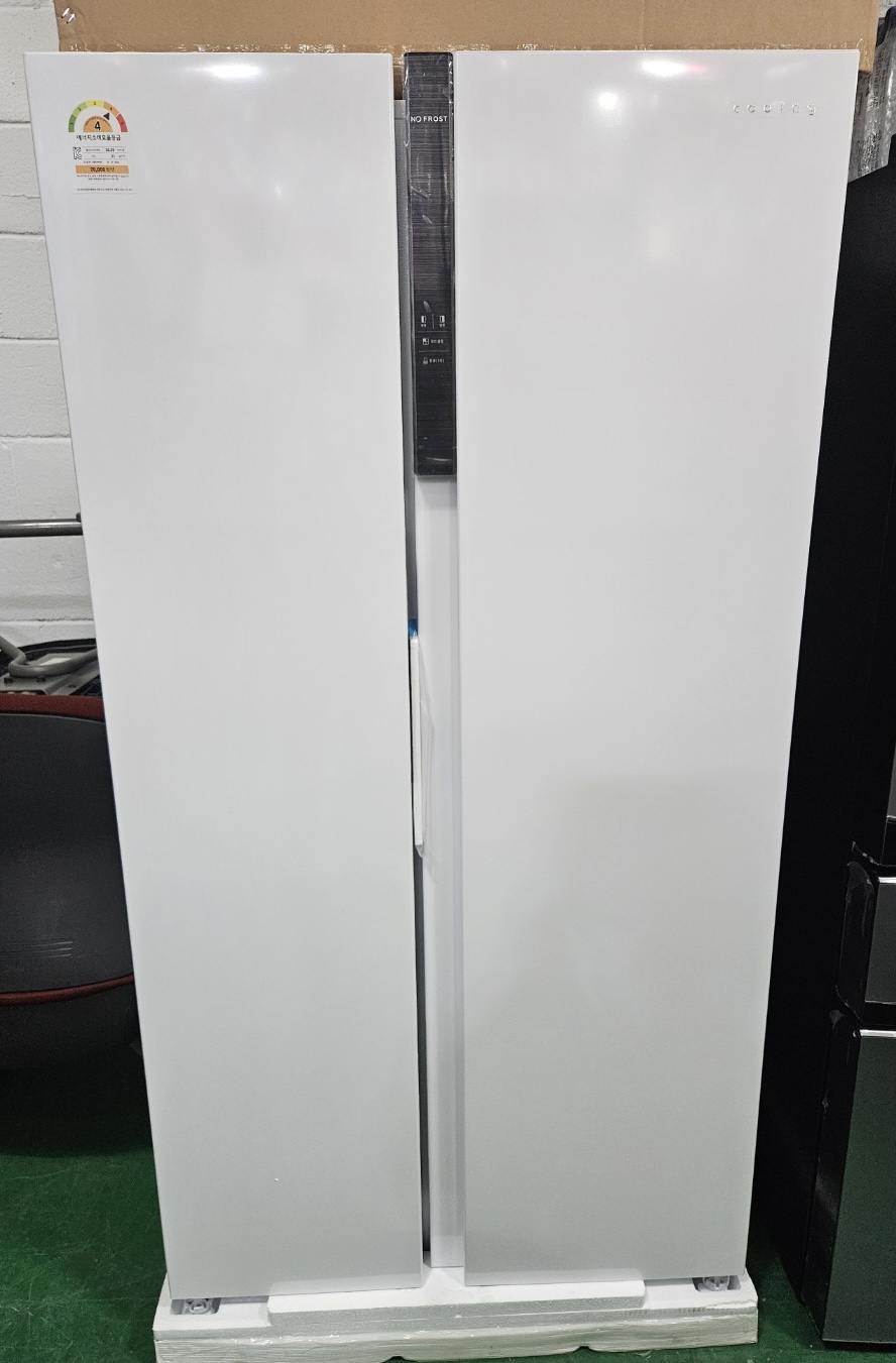 양문형 쿠잉 냉장고 435L 2025년 4월 (신품입고)